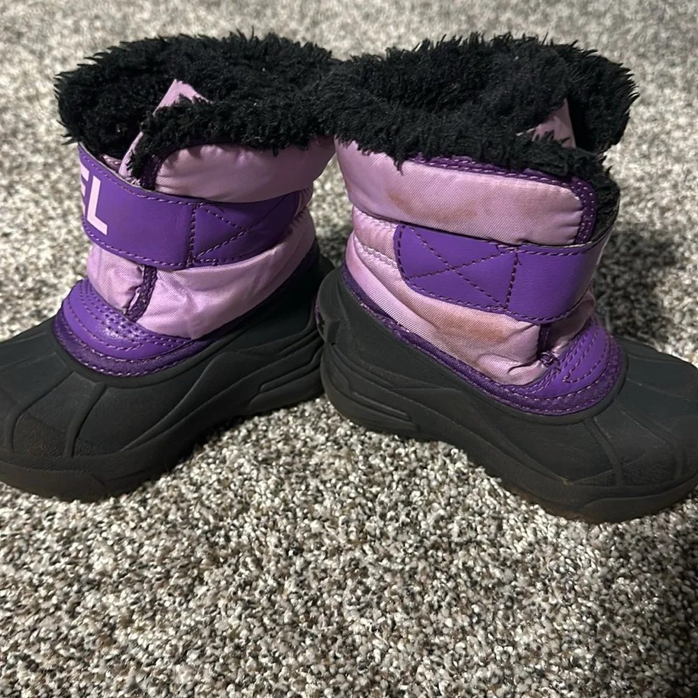 Sorel Snow Boots - Picture 2 of 5